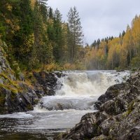 Осенний Кивач :: Наталья Левина