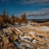 На холмах Тажеранской степи. Прибайкальский национальный парк. :: Rafael 