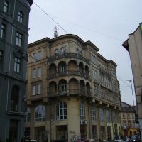 Административное  здание  в   Львове :: Андрей  Васильевич Коляскин