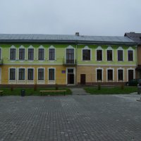 Административное   здание   в   Отыние :: Андрей  Васильевич Коляскин