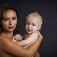 Портрет с младенцем :: Ольга Князева