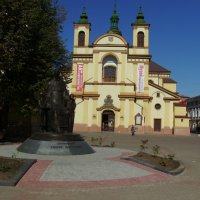 Полщадь   Шептицкого  в    Ивано - Франковске :: Андрей  Васильевич Коляскин