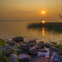 Закат над озером :: Сергей Цветков