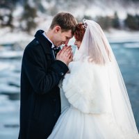 Зимняя свадьба :: Роман Жданов