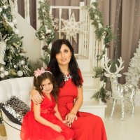 Мама и дочка в Новый год :: Ирина Вайнбранд