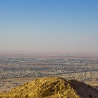 Вид на Аль Айн с горного хребта Ал Джеббель :: Gennadiy Karasev