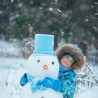 Матвей и снеговик :: Наталья Путилина