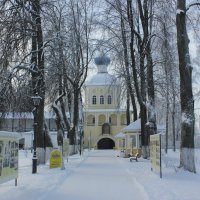 Зимний монастырь :: Сергей Кочнев