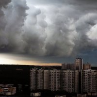 Нещадящие облака :: Василий Ворона