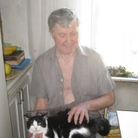 Еще одно фото ежедневного ритуала благодарности котов своему спасителю :: Виктория Юрьевна 