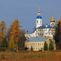 Череменецкий Иоанно-Богословский монастырь :: skijumper Иванов