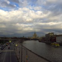 Тучи над городом встали :: Андрей Лукьянов