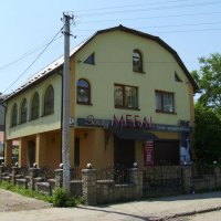 Офисное  здание  в   Ивано - Франковске :: Андрей  Васильевич Коляскин