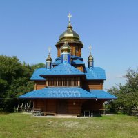Деревянный   храм   в   Погоне :: Андрей  Васильевич Коляскин