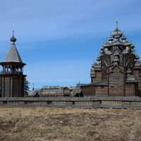 Покровская церковь и колокольня :: Aнна Зарубина