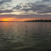 Летний вечер на Нововоронежском водохранилище 12 07 2018 :: Юрий Клишин