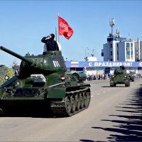 День ВМФ. Легендарный Т-34 открывает парад военной техники :: Кай-8 (Ярослав) Забелин