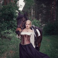 Девушка с лошадью :: Наталья Жильцова