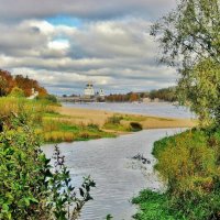 Псков, река Мирожка :: Leonid Tabakov