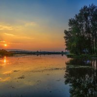 Вечер на озере :: vladimir Bormotov