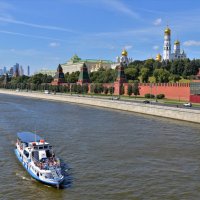 Вид на Кремль с Москворецкого моста :: Константин Анисимов