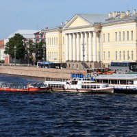 САНКТ-ПЕТЕРБУРГ, АВГУСТ, НЕВА :: Николай Гренков