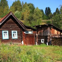 Домик в деревне :: Алексей Екимовских