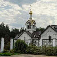 Звонница и трапезная православного комплекса :: Милешкин Владимир Алексеевич 