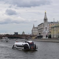 Москва- река круизная... :: Galina Leskova