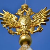 Герб на дворце Алексея Михайловича в Коломенском :: Константин Анисимов