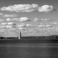 Колокольня в городе Калязин Тверской области :: Андрей Никитин