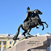 Медный всадник в Санкт-Петербурге - самый известный памятник Петру I. :: Galina Leskova