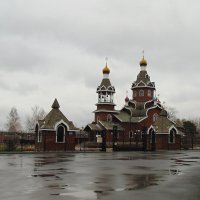 Храм после растаявшего снегопада . :: Мила Бовкун