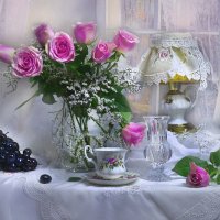 ...изящной нежностью из роз букет осенний... :: Валентина Колова