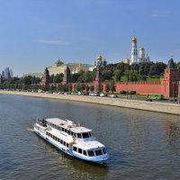 Вид на Кремль с Большого Москворецкого моста :: Константин Анисимов