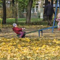 Осень в московских дворах :: marmorozov Морозова
