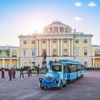 Паровозик в Павловске :: Юлия Батурина