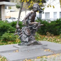 Памятник Нахаленку в г.Ростове-на-Дону :: Galina Leskova