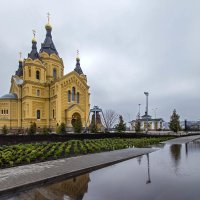 2018.05.02_8111-2 Ниж.Новг..храм Александра Невского (проваленая дорога) 1920 :: Дед Егор 