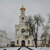 Колокольня Юрьева монастыря :: Olcen Len