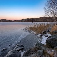 Замерзший берег :: Vladimbormotov 