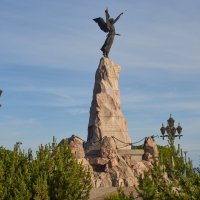 Памятник броненосцу «Русалка». :: Виталий Бобров