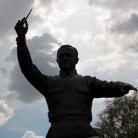 Памятник автору "Священная война" :: Galina Solovova