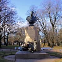 Памятник Пржевальскому. :: веселов михаил 