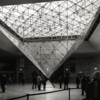 Пирамиды Лувра :: alteragen Абанин Г.