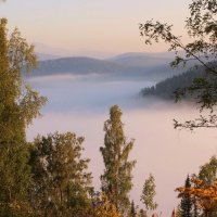 Полна долина тумана :: Сергей Чиняев 