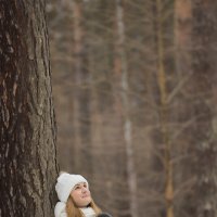 Девушка на лесной опушке :: Анна Гайнуллина