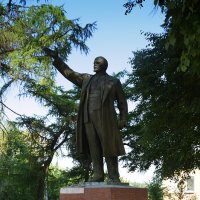 Боровск. Памятник Ленину на центральной площади. :: Наташа *****