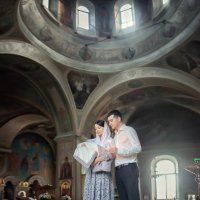 Семья в храме :: Надежда Антонова