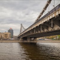 Москва. Крымский мост :: Сергей Кичигин